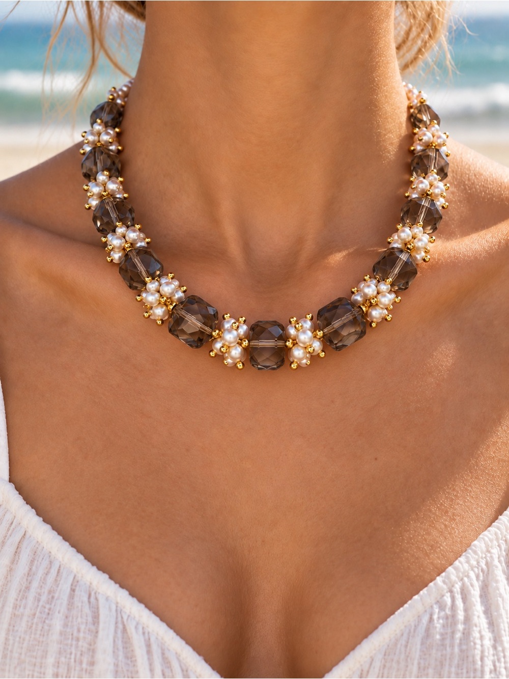 Enola Necklace